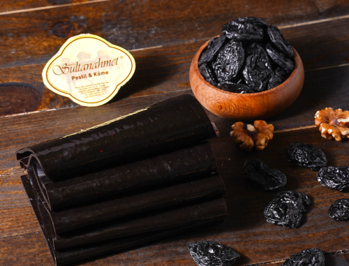 Doğal ve katkısız erik pestiliyle lezzeti keşfedin!