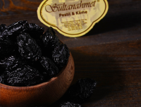 Mürdüm Eriği (Çekirdekli)